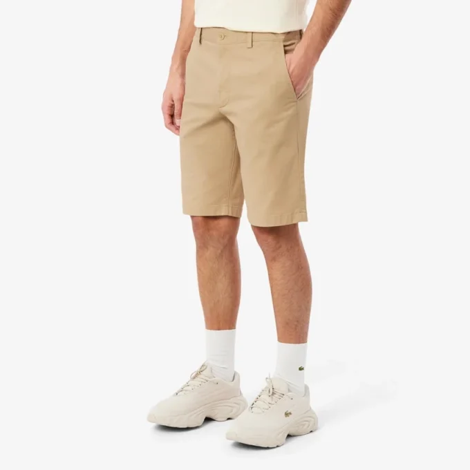 Chino-Shorts aus Stretch-Twill