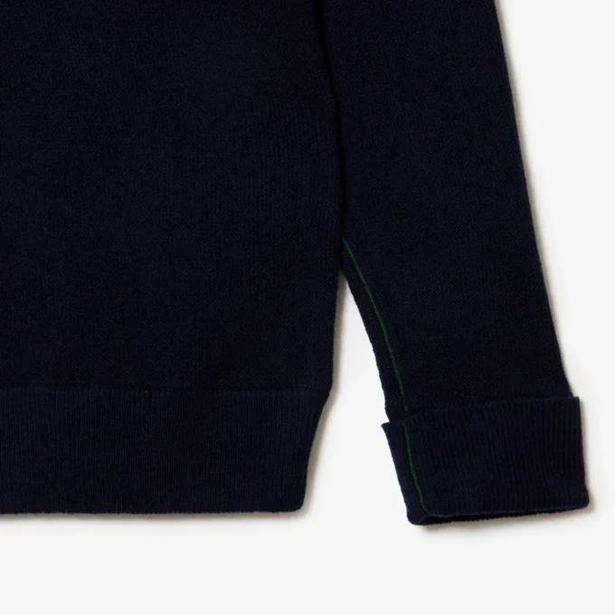 Damen-Pullover aus Wolle mit hohem Kragen und lockerer Passform