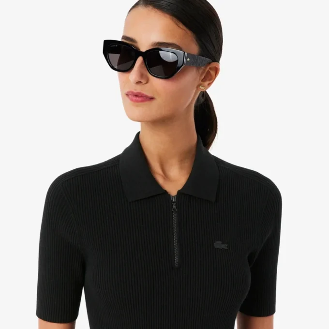 Damenkleid mit Plissee und Poloshirt-Kragen