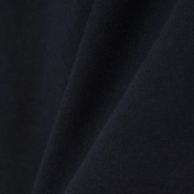 Fleece-Shorts mit Colorblock-Design in Regular-Fit