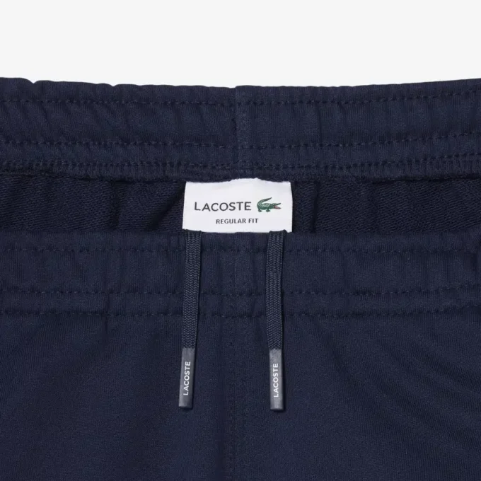 Fleece-Shorts mit Logo-Streifen in Regular Fit