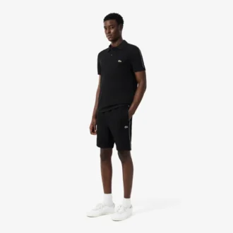 Fleece-Shorts mit Logo-Streifen in regulärer Passform