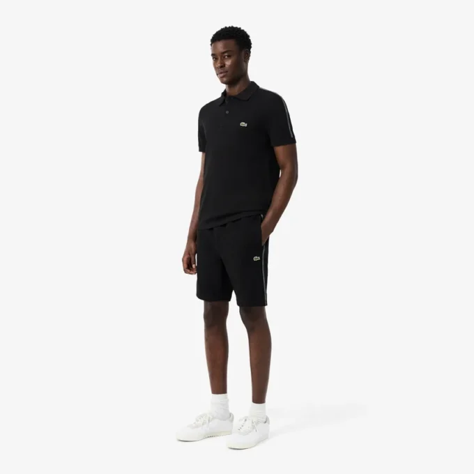 Fleece-Shorts mit Logo-Streifen in regulärer Passform