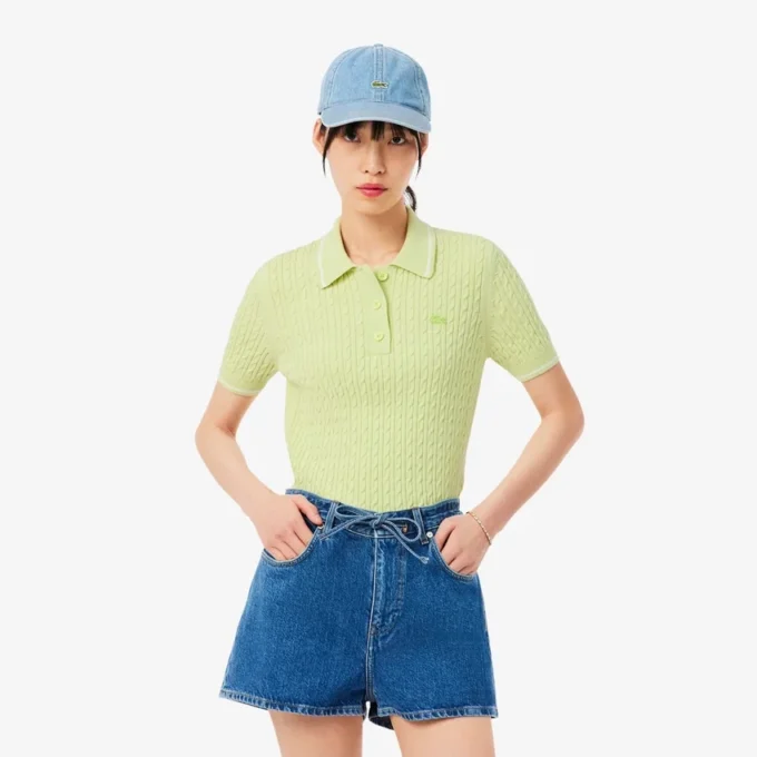Gestreifter Pullover mit Zopfmuster und Poloshirt-Kragen