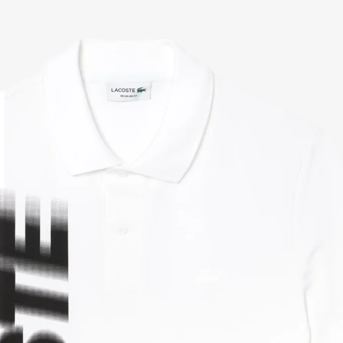 Herren-Poloshirt mit Regular Fit und „Lacoste Movement“-Print