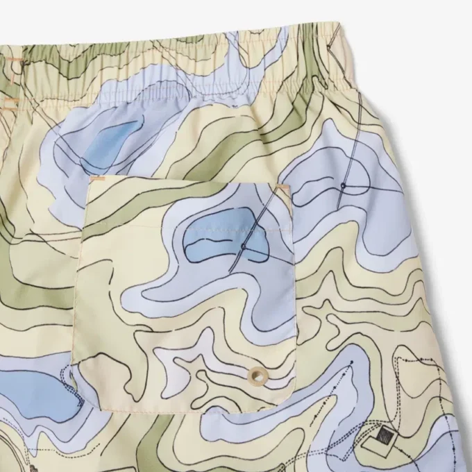 Herren-Retroshorts in mittlerer Länge mit Print