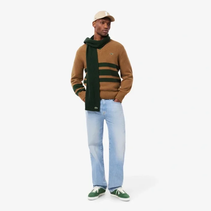 Herren-Strickpullover aus Wolle mit V-Ausschnitt