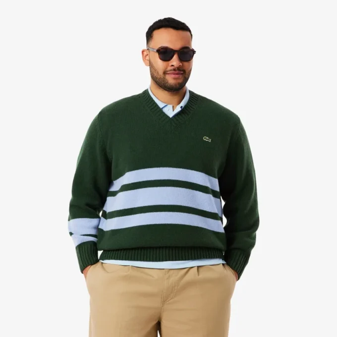 Herren-Strickpullover aus Wolle mit V-Ausschnitt