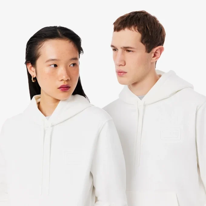 Hoodie mit geprägtem Logo