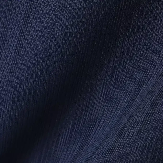 In Frankreich hergestelltes Sweatshirt mit U-Boot-Ausschnitt