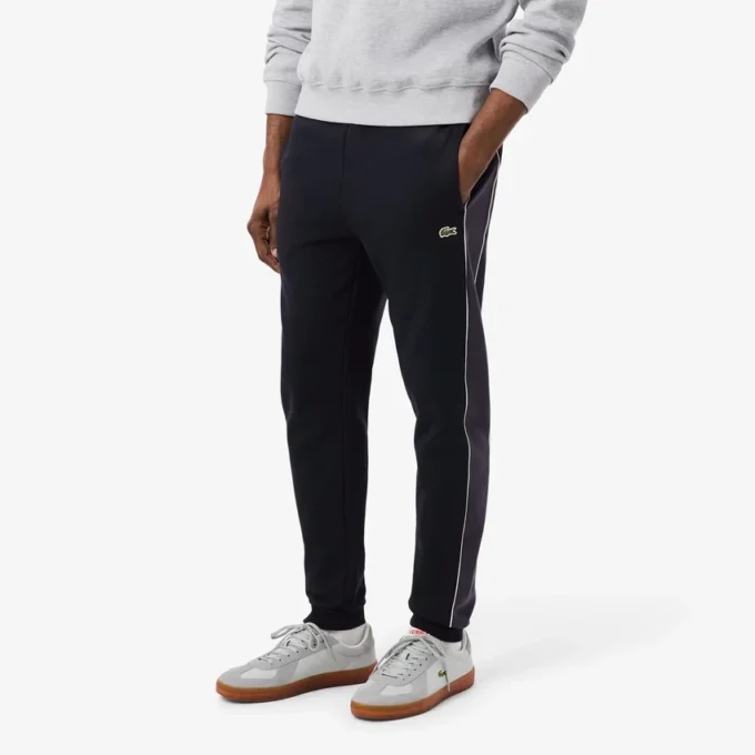 Jogginghose mit schmal zulaufendem Bein