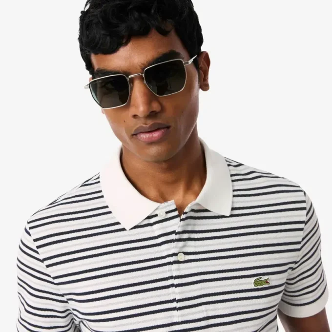 Klassisch geschnittenes gestreiftes Petit Piqué-Poloshirt