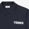 Klassisch geschnittenes Petit-Piqué-Poloshirt mit Aufdruck