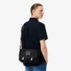 Lacoste Classic Satchel mit Klappenverschluss