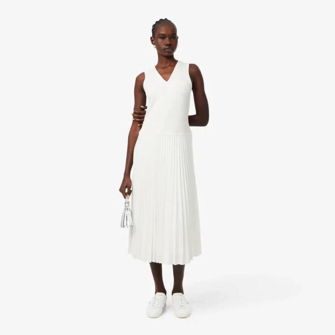 Langes, ärmelloses Plisseekleid