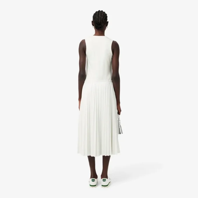 Langes, ärmelloses Plisseekleid