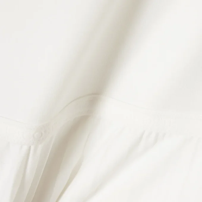 Langes, ärmelloses Plisseekleid