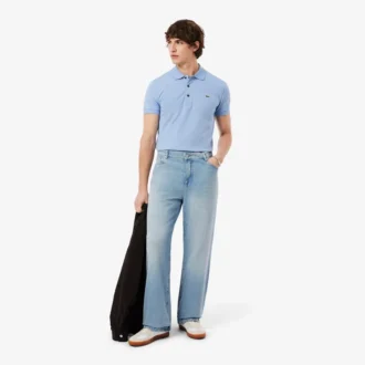 Locker sitzende Jeans