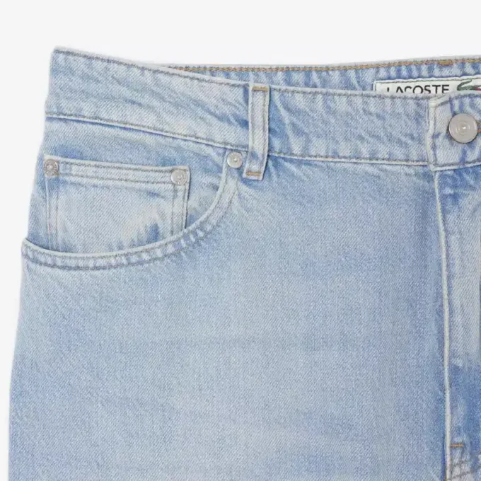 Locker sitzende Jeans