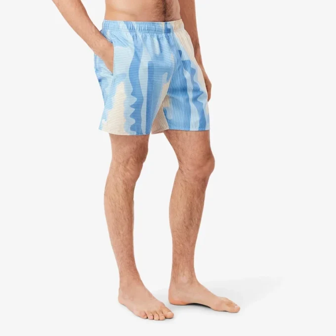 Mittellange gestreifte Retroshorts