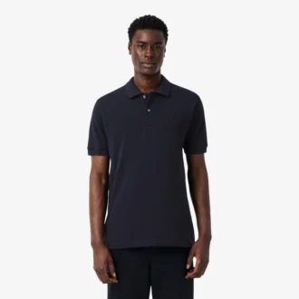 Petit-Piqué-Poloshirt mit Stickerei im klassischen Schnitt