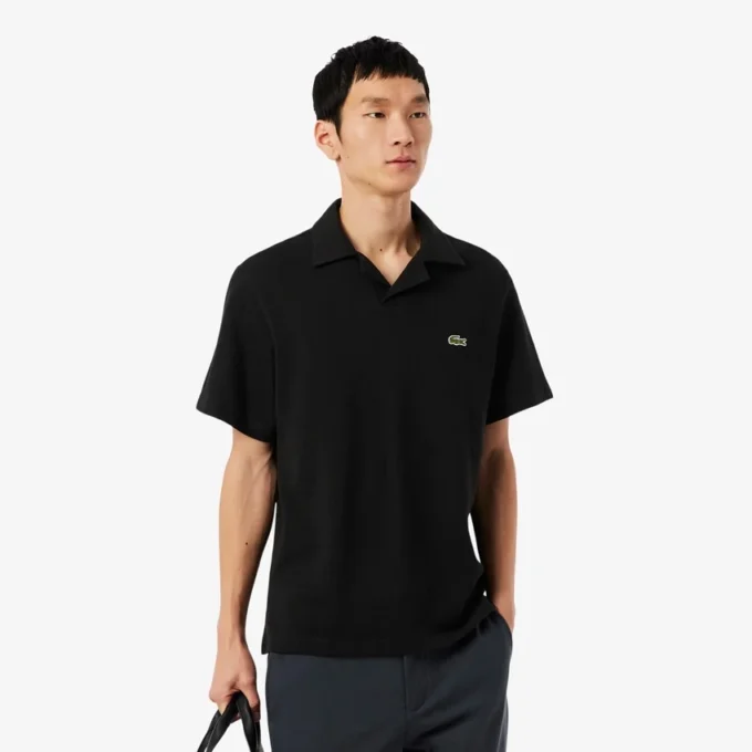 Poloshirts aus Baumwolle und Leinen in klassischer Passform