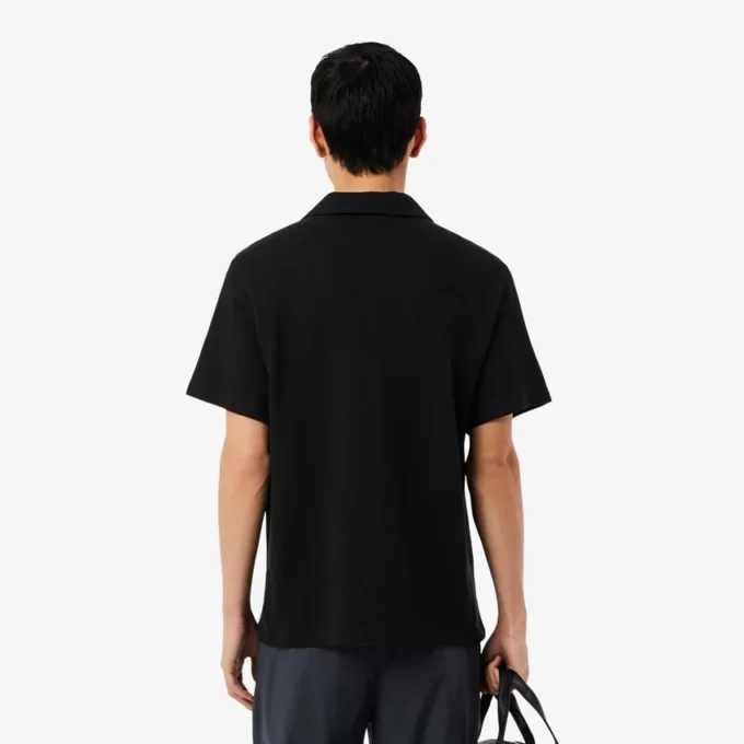 Poloshirts aus Baumwolle und Leinen in klassischer Passform