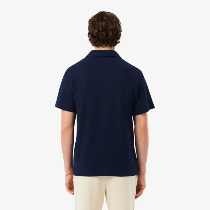 Poloshirts aus Baumwolle und Leinen in klassischer Passform