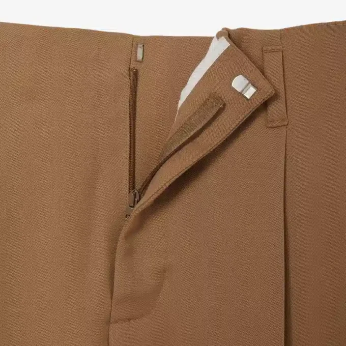 Runway-Hose aus Wolle mit weitem Schnitt