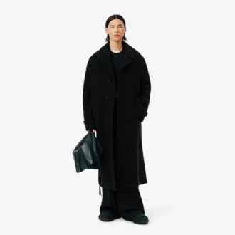 Runway-Mantel aus gekochter Wolle