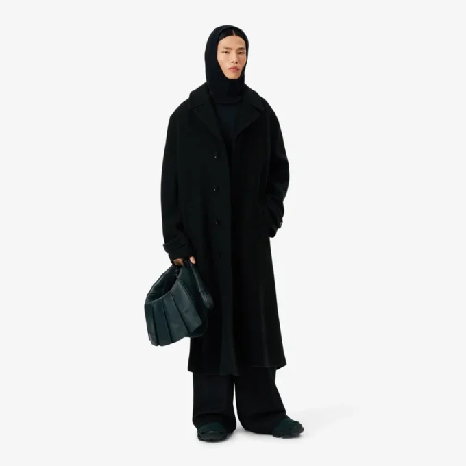 Runway-Mantel aus gekochter Wolle
