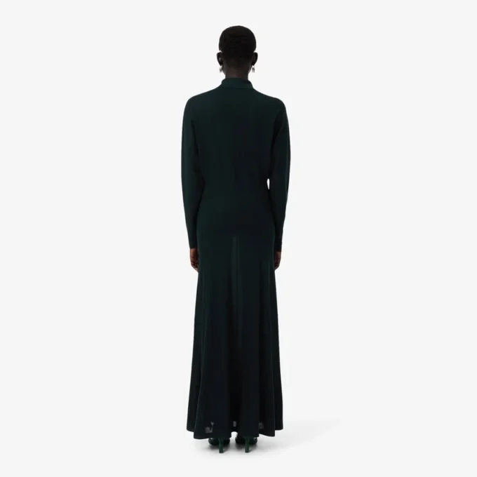 Runway-Maxikleid mit Polokragen aus Seide