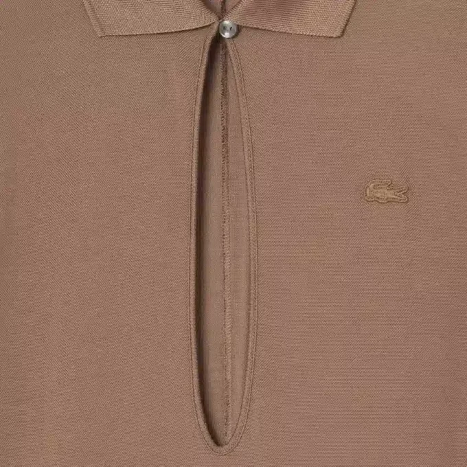 Runway-Maxikleid mit Polokragen aus Seide