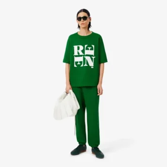Runway Satin T-Shirt mit Grafik