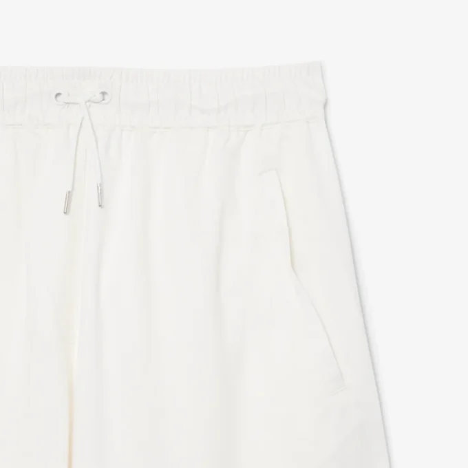Weite, fließende Hose